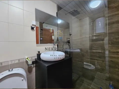 Sale, two bedroom apartment, 76m², Centar, Bar - image 2