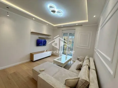 Izdavanje, dvosoban stan, 52m², Vukov Spomenik, Zvezdara Sve Podlokacije - image 2