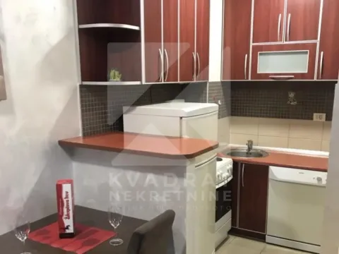 Rent, studio apartment, 30m², City Kvart, Podgorica - image 4