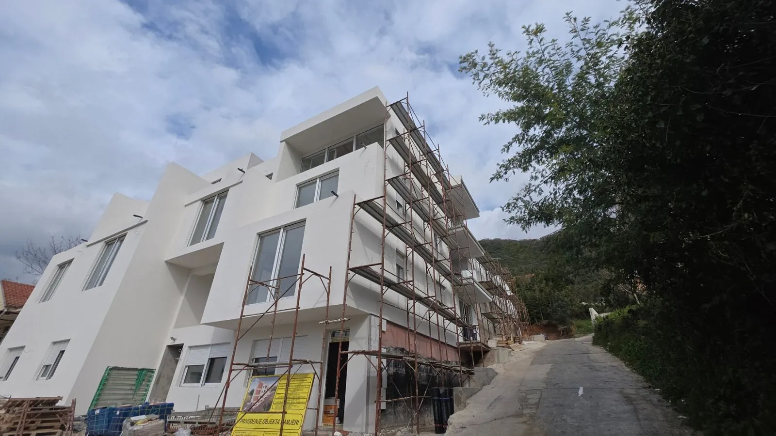 Prodaja, dvosoban stan, 60m², Kumbor, Herceg Novi