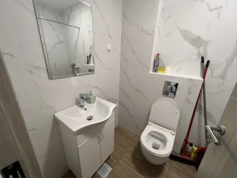 Rent, one bedroom apartment, 44m², Pobrežje, Podgorica - image 8