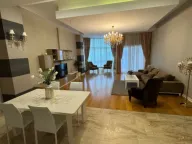 Izdavanje, trosoban stan, 184m², Budva, Crna Gora - image 4