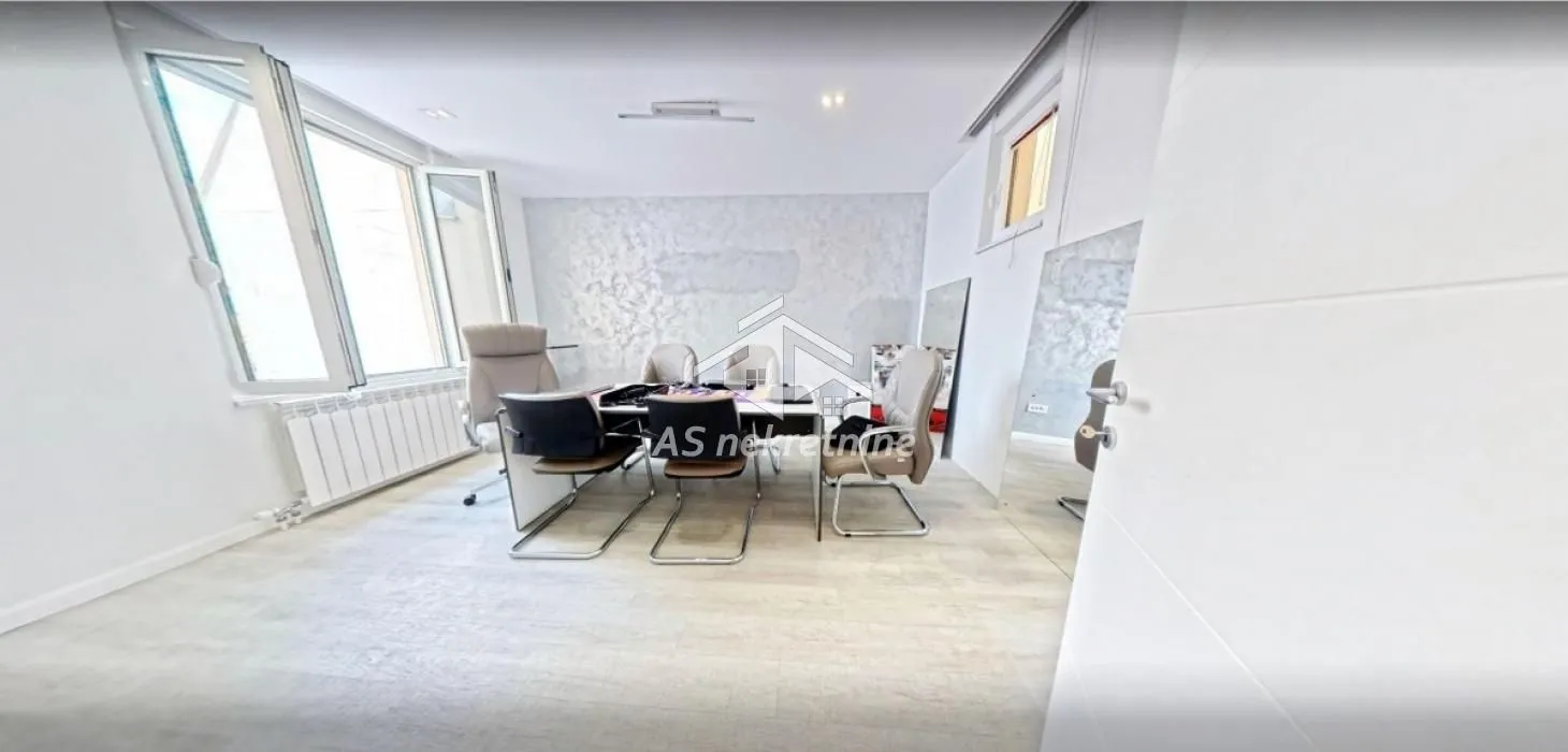 Prodaja, stan, 118m², Đeram Pijaca, Beograd