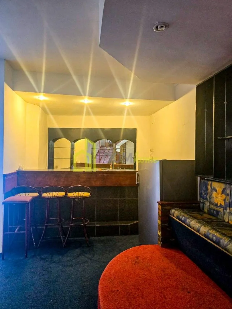 Rent, office space, 130m², Stara Varoš, Podgorica