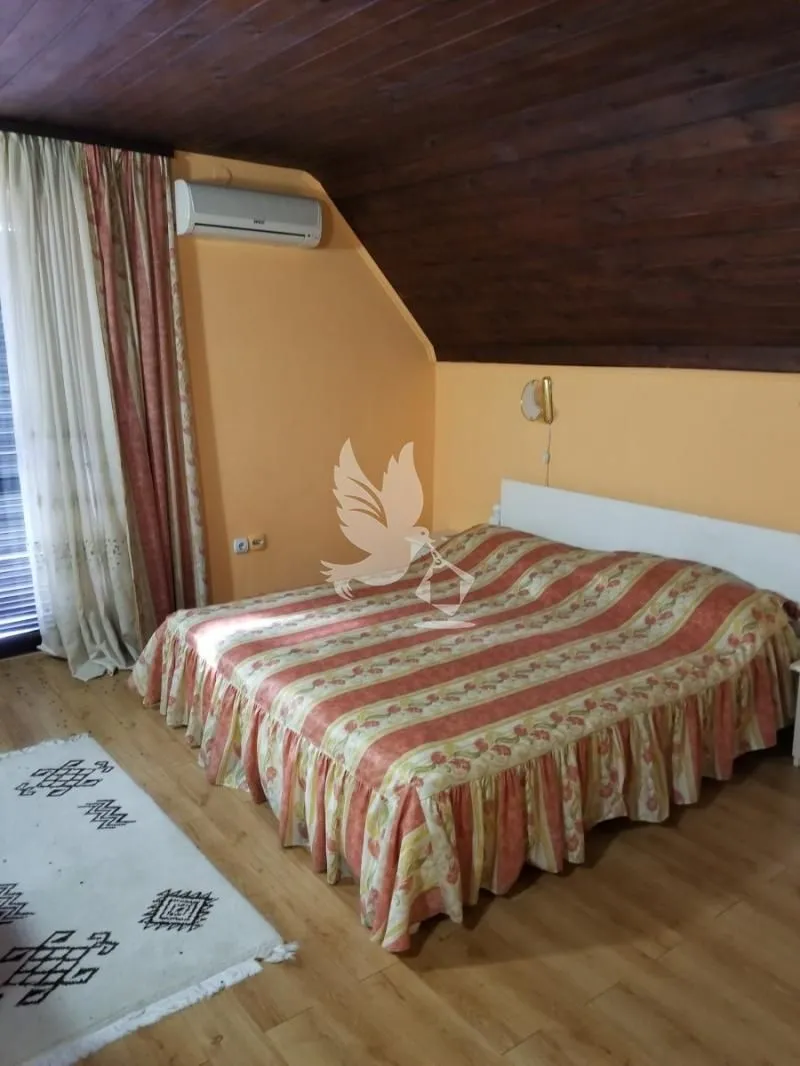 Sale, house, 250m², Mladenovac, Beograd