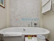 Prodaja, trosoban stan, 192m², Tivat, Crna Gora - image 22