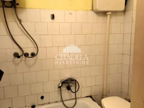 Sale, three bedroom apartment, 75m², Cerak, Beograd - image 14