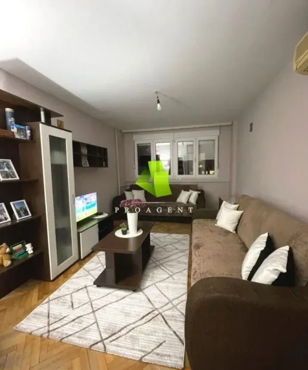 Rent, two bedroom apartment, 60m², Medijana, Niš