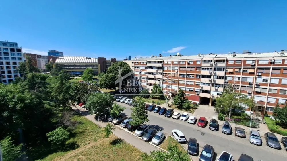 Rent, three bedroom apartment, 81m², Novi Beograd Sve Podlokacije, Beograd