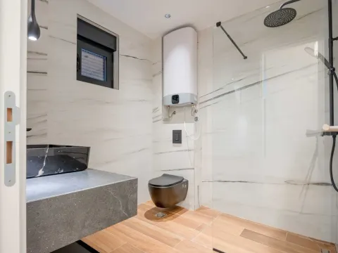 Sale, two bedroom apartment, 134m², Bečići, Budva - image 13