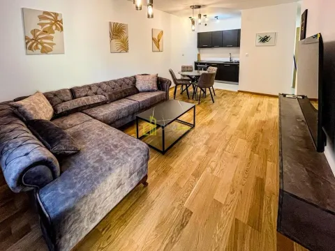 Prodaja, dvosoban stan, 69m², New City, Podgorica - image 1