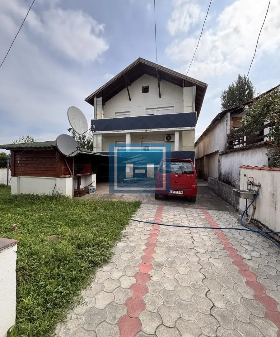 Sale, house, 228m², Jagodina, Srbija
