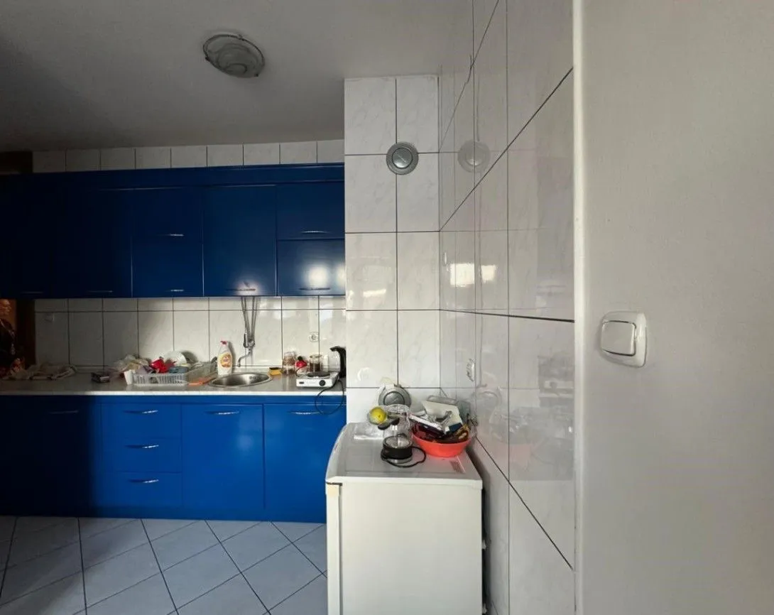Rent, office space, 84m², Autobuska stanica, Podgorica