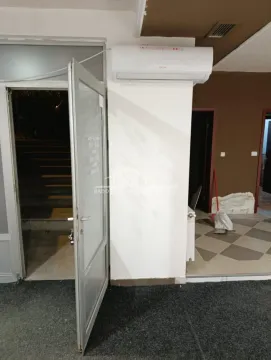 Rent, office space, 180m², Petlovo Brdo, Beograd - image 9