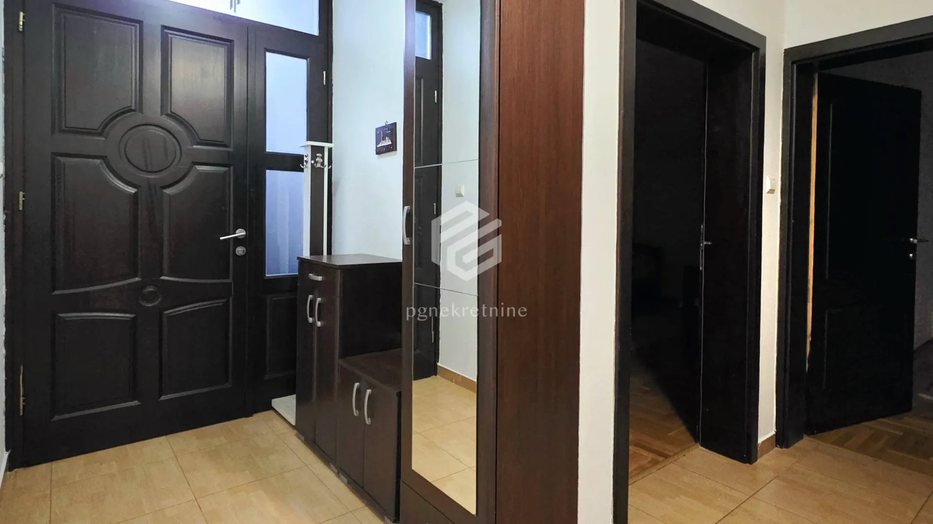 Rent, two bedroom apartment, 115m², Tološi, Podgorica