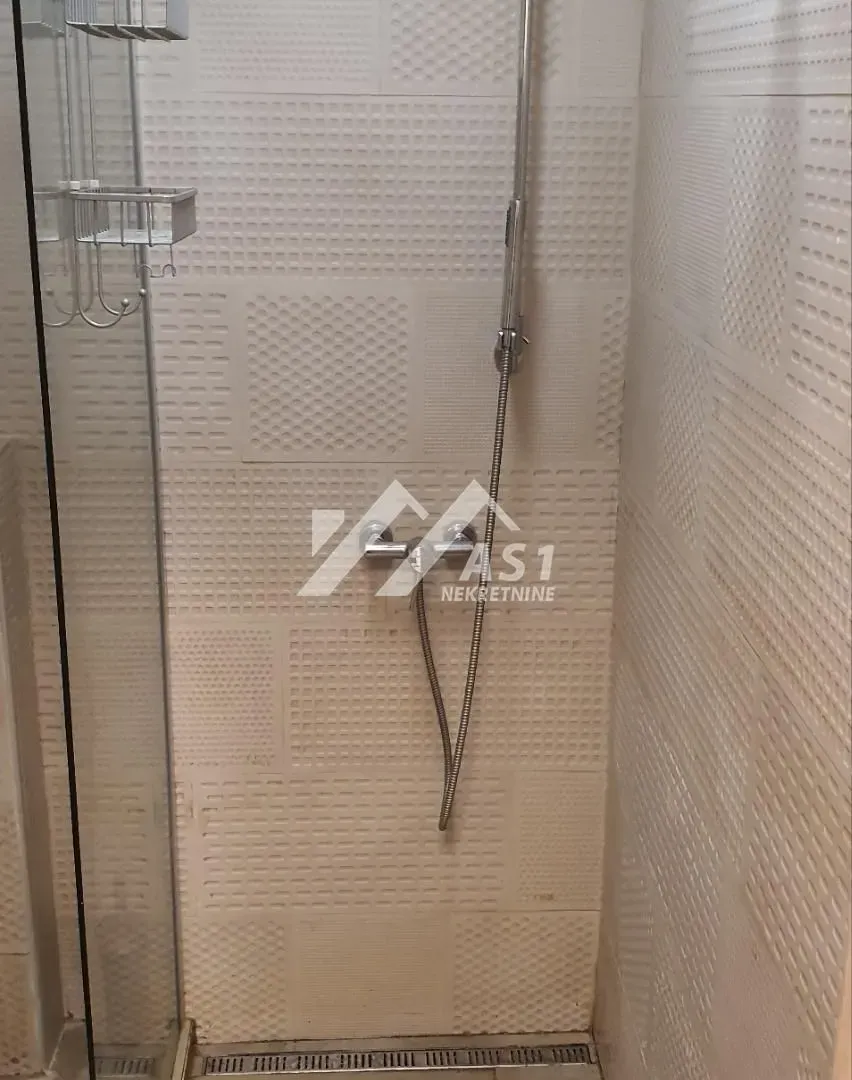 Rent, one bedroom apartment, 40m², Gradić, Petrovaradin