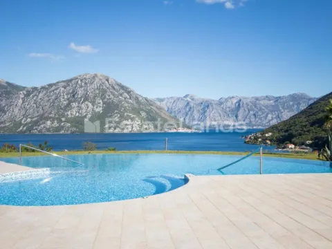 Sale, one bedroom apartment, 63m², Morinj, Kotor - image 11