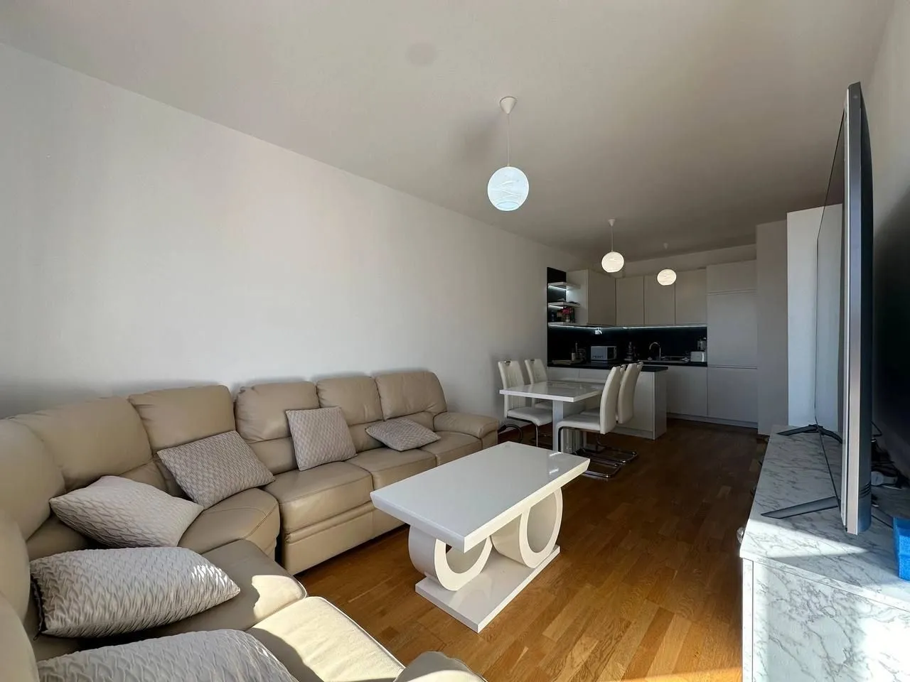 Sale, one bedroom apartment, 45m², Bečići, Budva