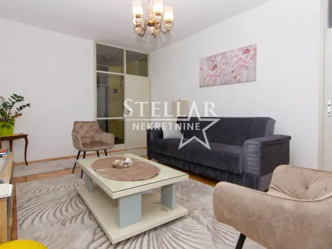 Izdavanje, dvosoban stan, 80m², Gintaš, Podgorica - image 7