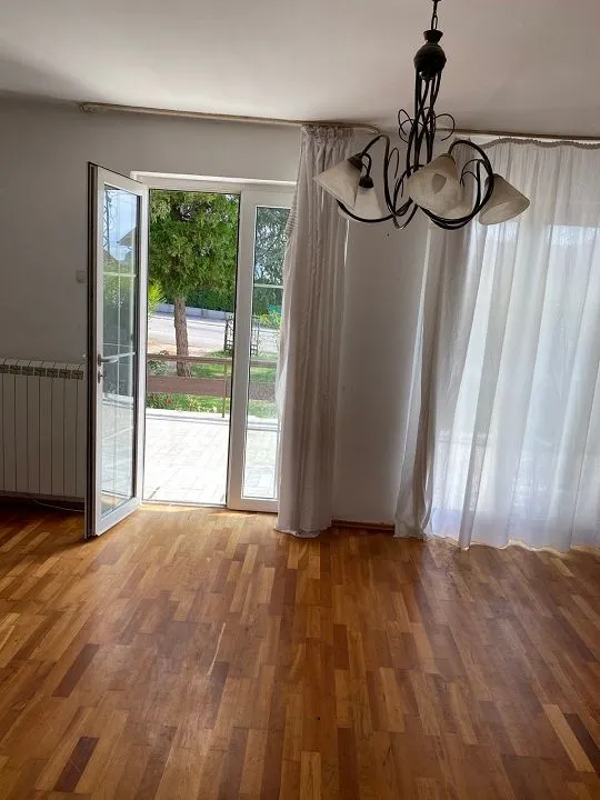 Prodaja, kuća, 120m², Centar Sve Podlokacije, Beograd