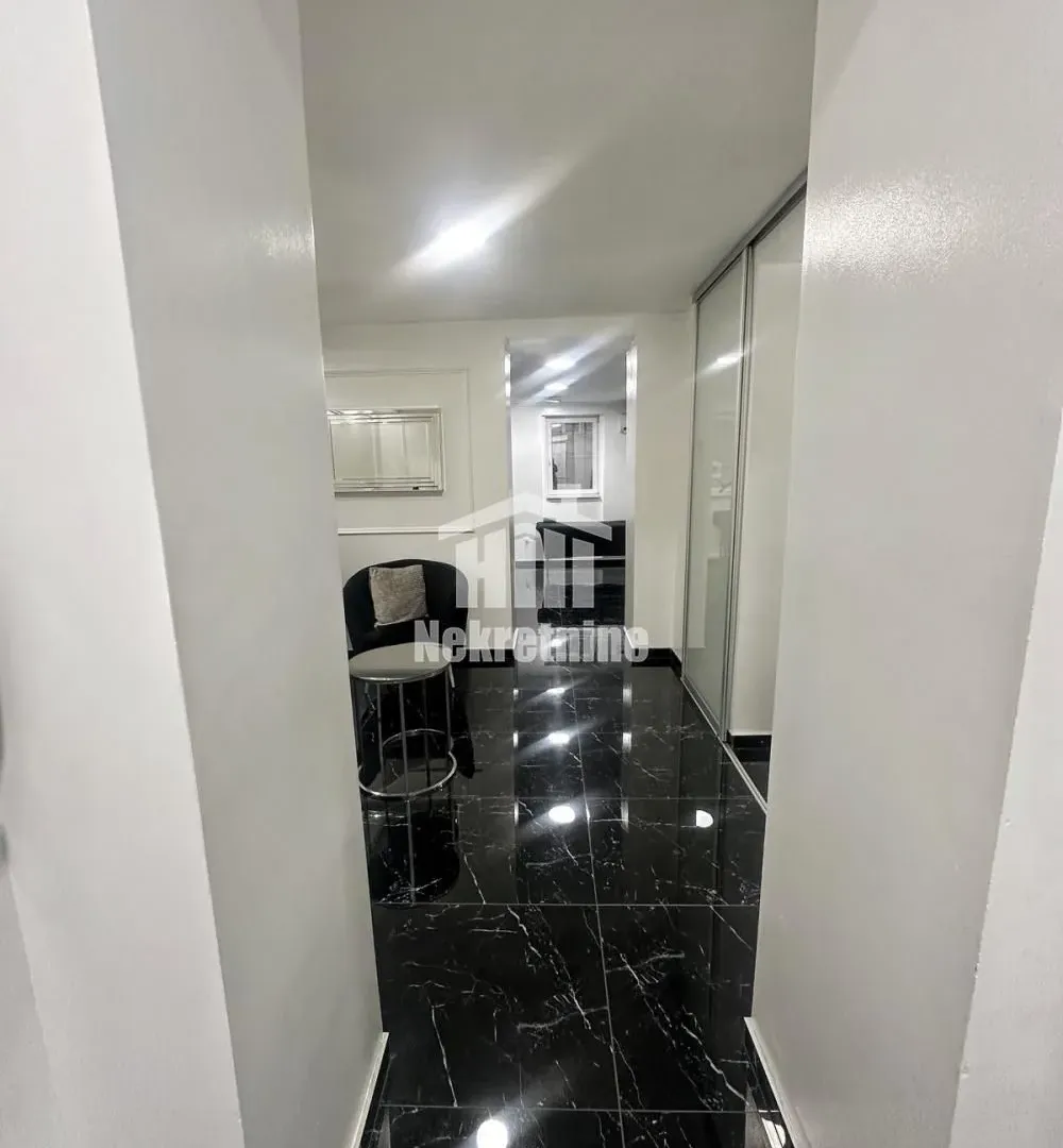 Sale, two bedroom apartment, 50m², Stari Grad, Beograd