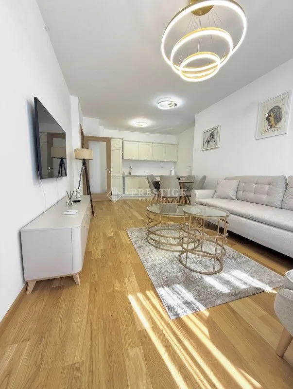 Izdavanje, jednosoban stan, 50m², City Kvart, Podgorica