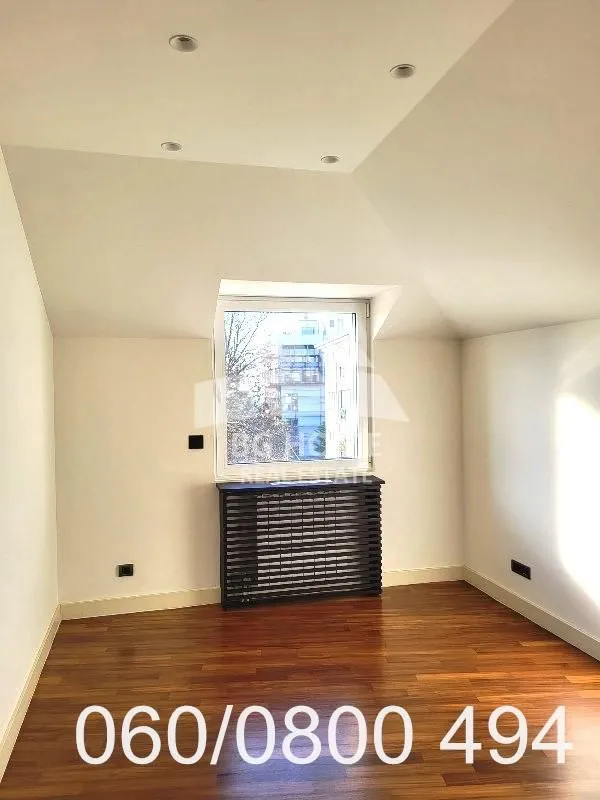 Prodaja, četvorosoban stan, 130m², Čukarica, Beograd