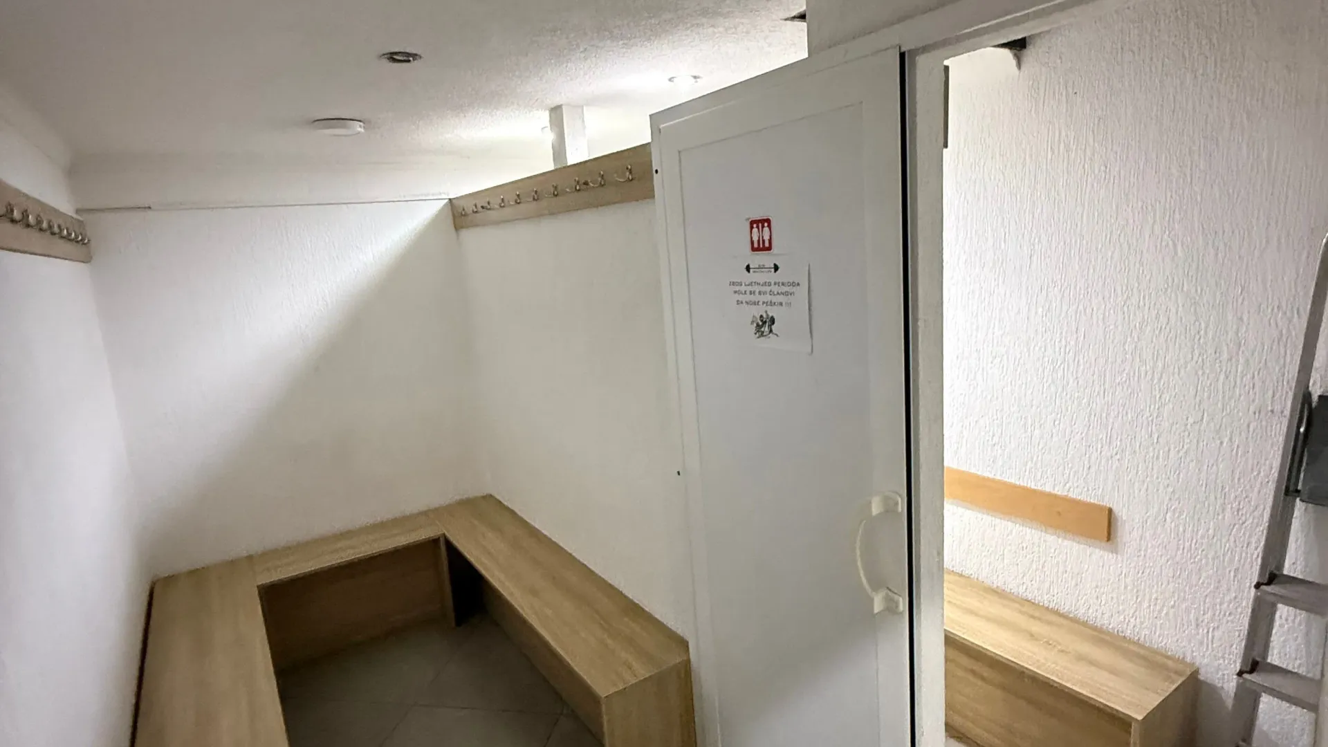 Rent, office space, 150m², Centar, Bar