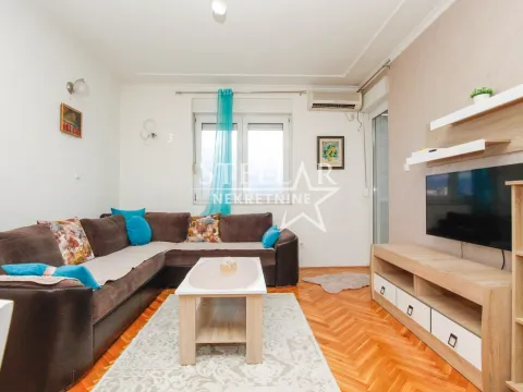 Rent, one bedroom apartment, 45m², Stari Aerodrom, Podgorica - image 1