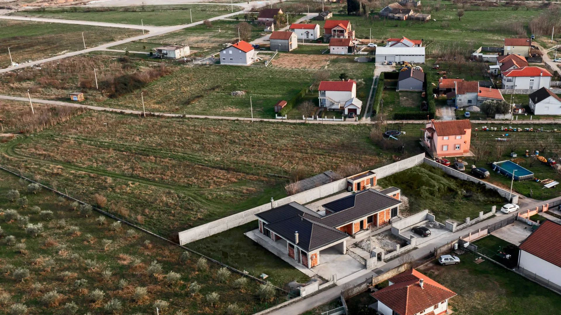 Prodaja, kuća, 259m², Donji Kokoti, Podgorica