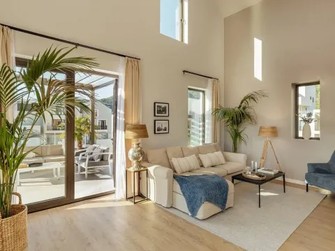Prodaja, dvosoban stan, 179m², Porto Montenegro, Tivat - image 19