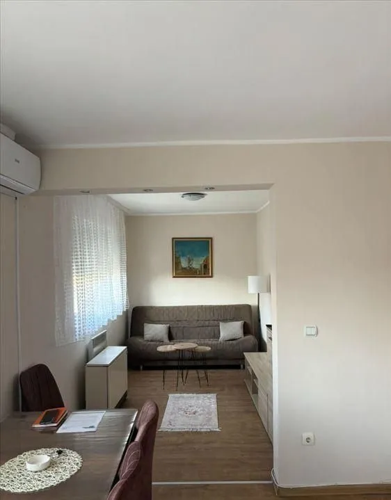 Rent, one bedroom apartment, 41m², Zemun Kalvarija, Zemun Sve Podlokacije