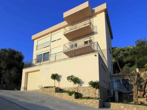 Prodaja, trosoban stan, 119m², Sveti Stefan, Budva - image 11