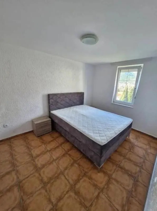 Sale, three bedroom apartment, 76m², Sutomore, Bar
