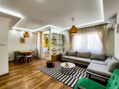 Sale, three bedroom apartment, 89m², Autobuska stanica, Podgorica - image 1