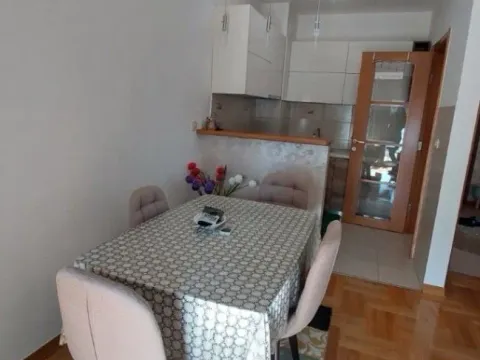 Sale, one bedroom apartment, 61m², Centar, Bar - image 9