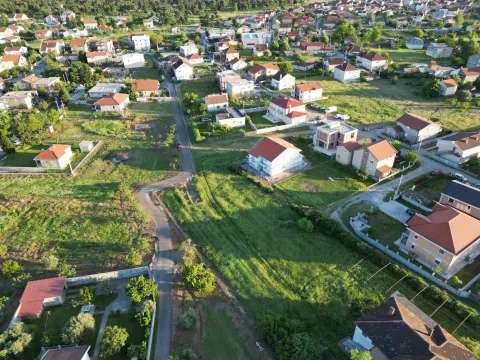 Prodaja, plac, 877m², Zlatica, Podgorica - image 4