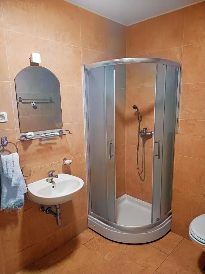 Sale, three bedroom apartment, 74m², Podbara, Novi Sad Sve Podlokacije