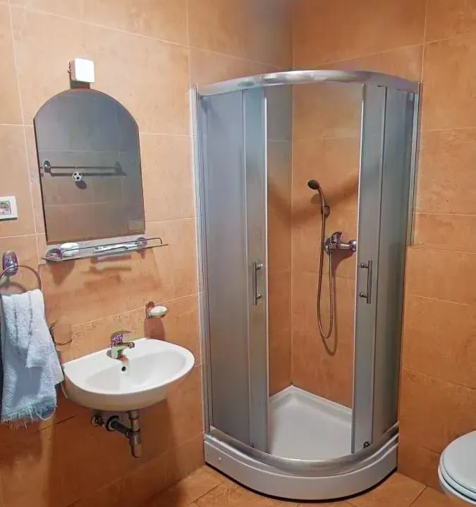 Sale, three bedroom apartment, 74m², Podbara, Novi Sad Sve Podlokacije