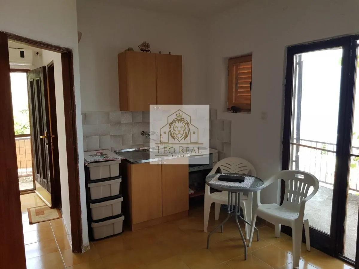Prodaja, kuća, 104m², Krašići, Tivat