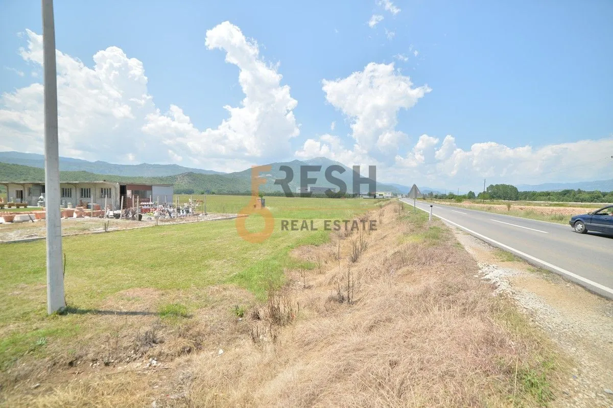 Prodaja, plac, 14000m², Danilovgrad, Crna Gora