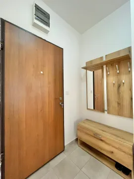 Rent, one bedroom apartment, 59m², Central Point, Podgorica - image 1094