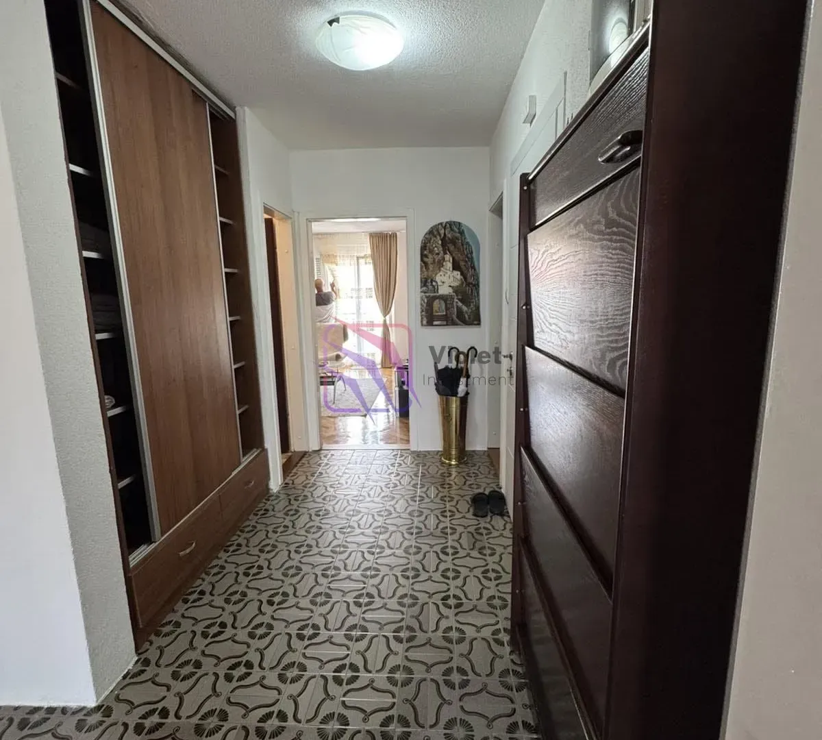 Izdavanje, dvosoban stan, 75m², Gornja Gorica, Podgorica