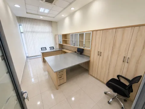 Rent, office space, 189m², Stari Aerodrom, Podgorica - image 7