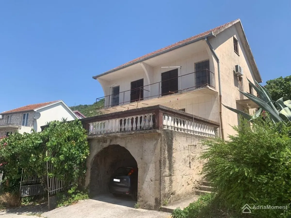 Sale, house, 136m², Tivat, Crna Gora