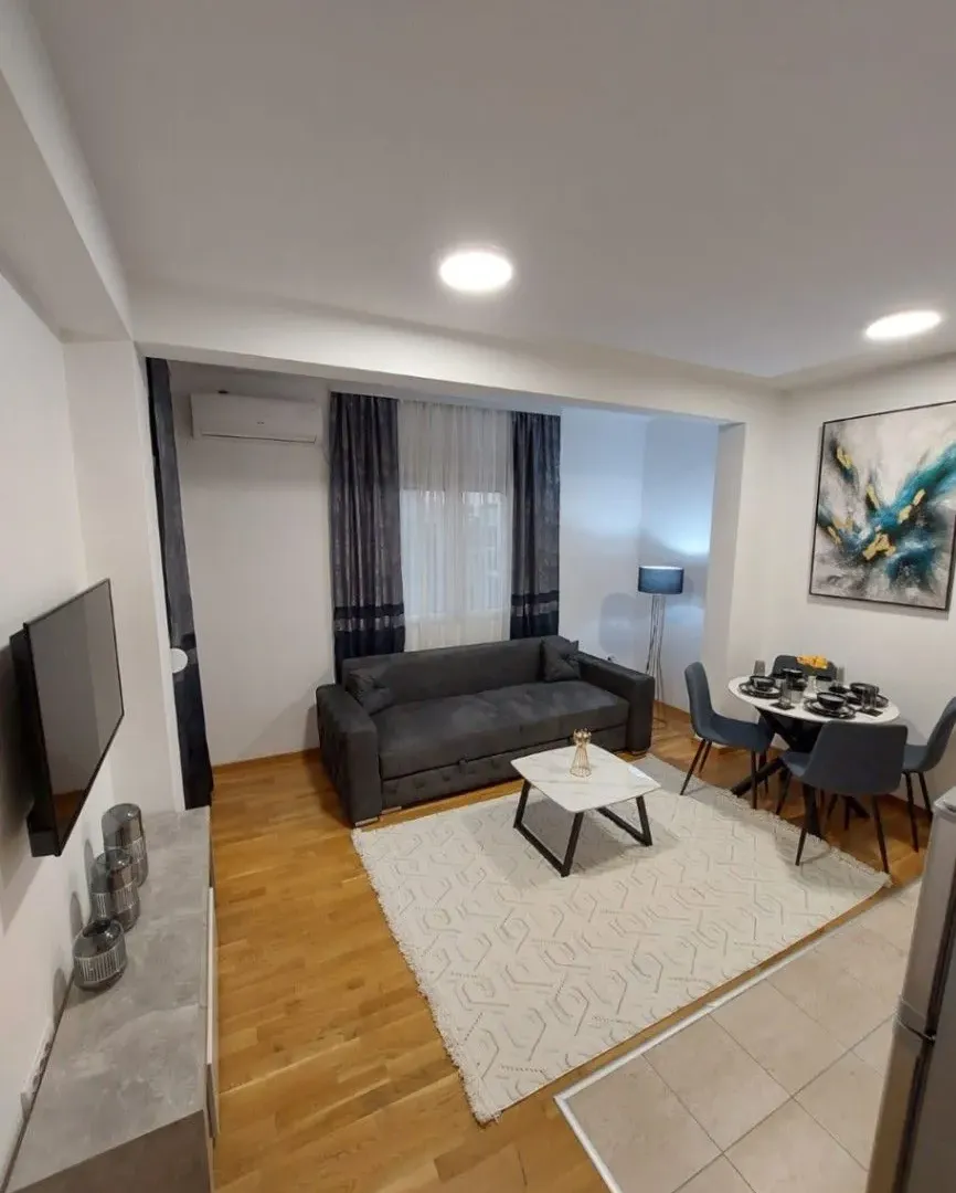 Izdavanje, jednosoban stan, 42m², Ljubović, Podgorica