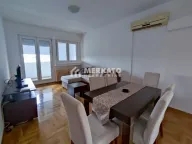 Izdavanje, trosoban stan, 63m², Centar, Zrenjanin - image 5