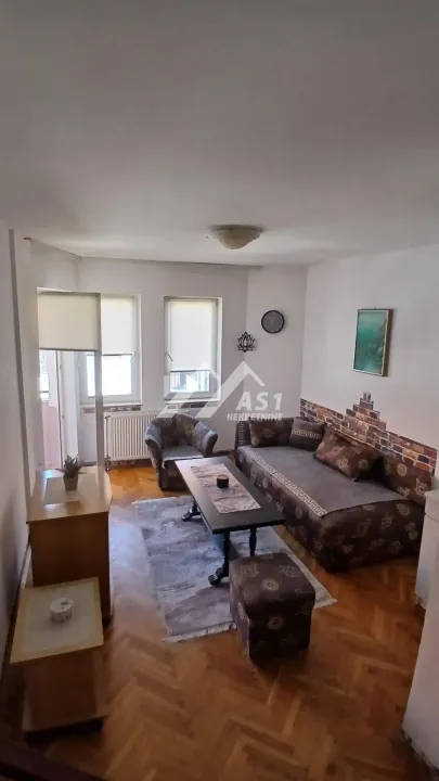 Izdavanje, jednosoban stan, 37m², Rotkvarija, Novi Sad Sve Podlokacije
