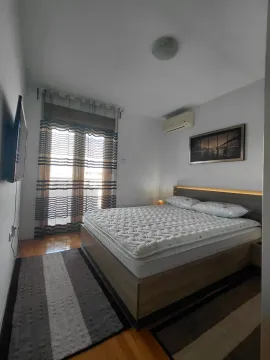 Rent, three bedroom apartment, 96m², Preko Morače, Podgorica - image 10