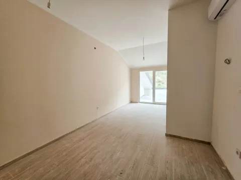 Prodaja, jednosoban stan, 47m², Bečići, Budva - image 9